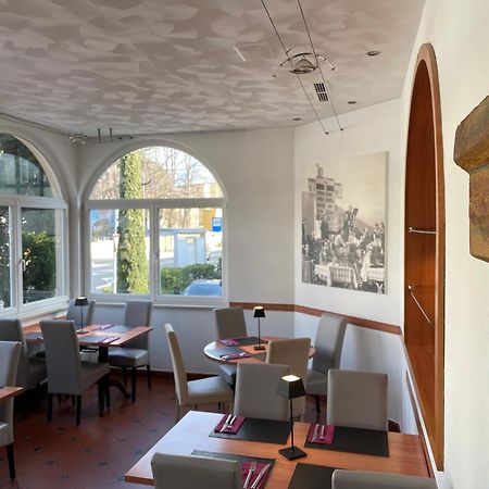 Albergo Cavallino s'Rössl Merano Esterno foto