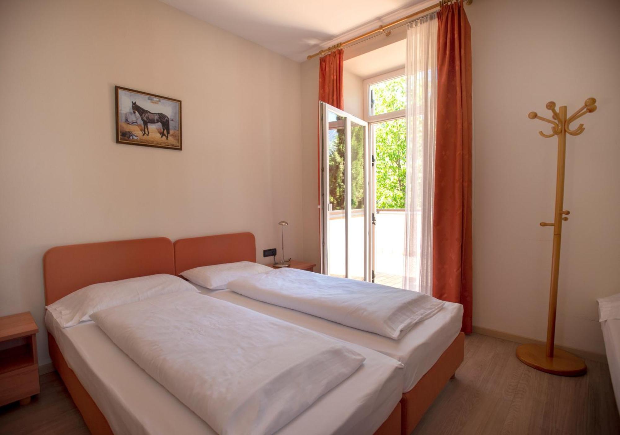Albergo Cavallino s'Rössl Merano Esterno foto