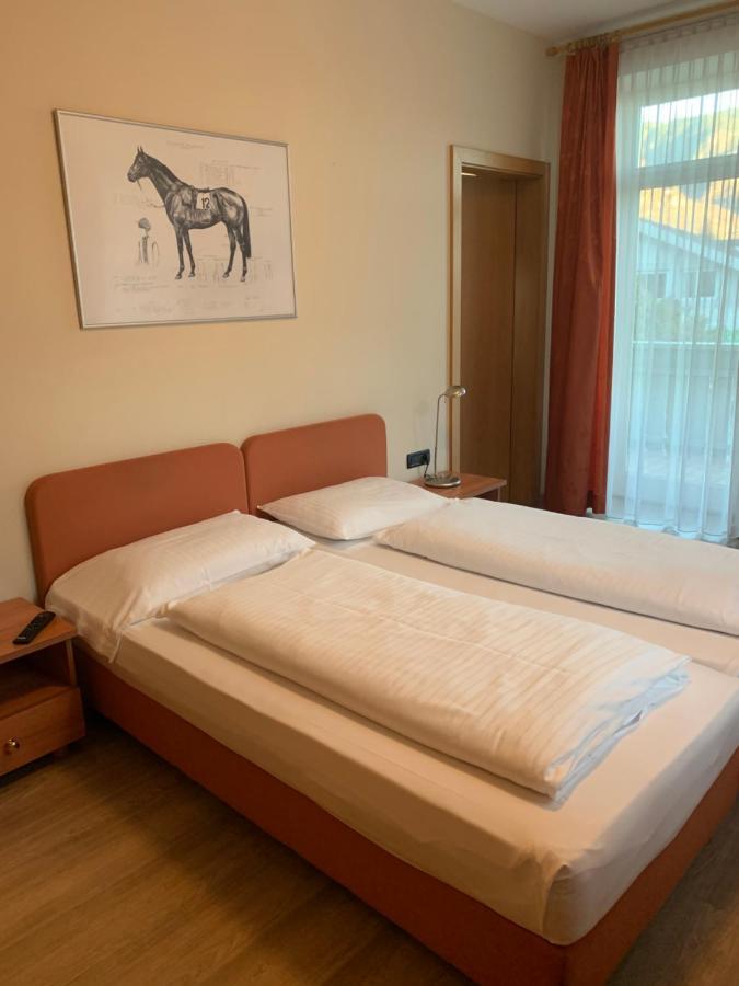Albergo Cavallino s'Rössl Merano Esterno foto